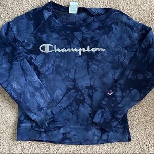 SOLD Champion sweatshirt